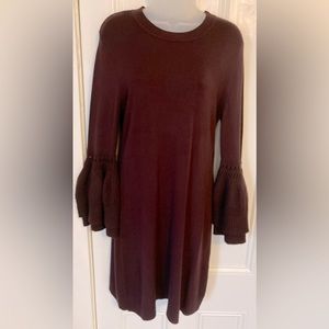 Burgundy bell sleeves knit dress
